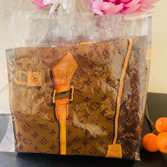 New Fashion Louis Vuitton Monogram Silk Scarf New Listed !!! 🥰 - Picture 1 of 3